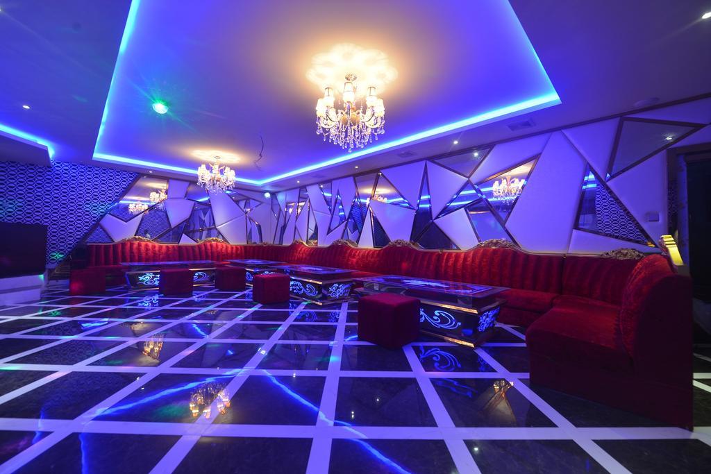Hotel Marvel Мандалай Екстер'єр фото